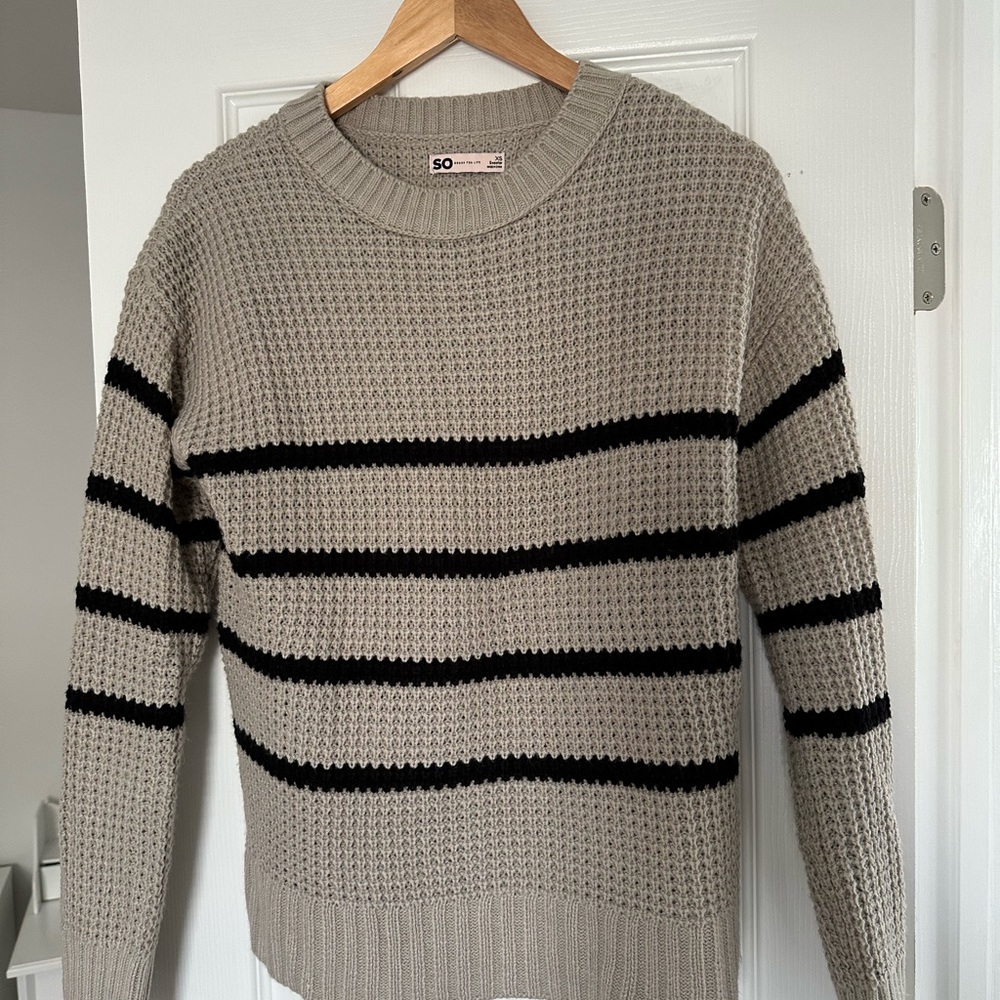 SO Gray and Black Crew Neck Sweater